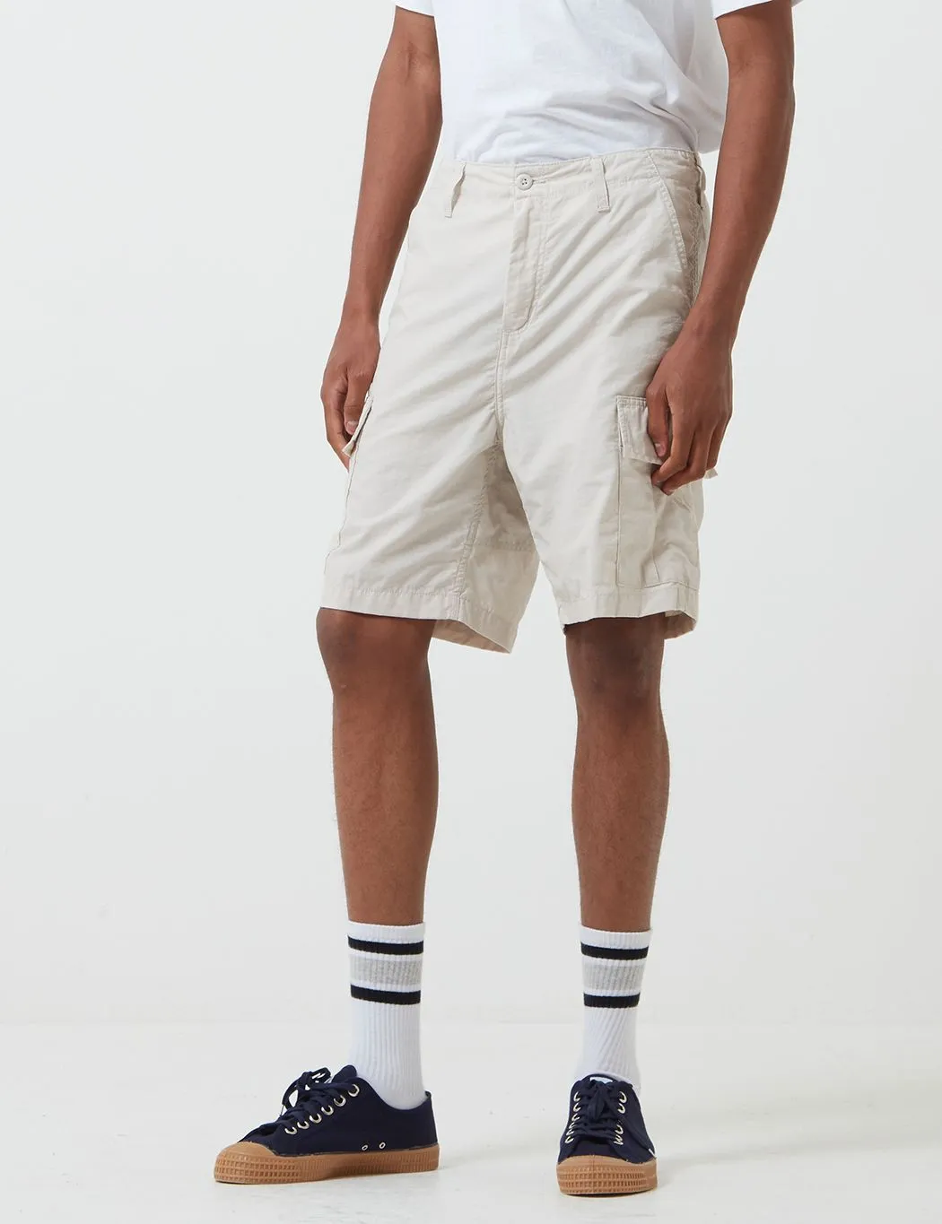 Carhartt-WIP Field Cargo Short (Regular) - Pebble