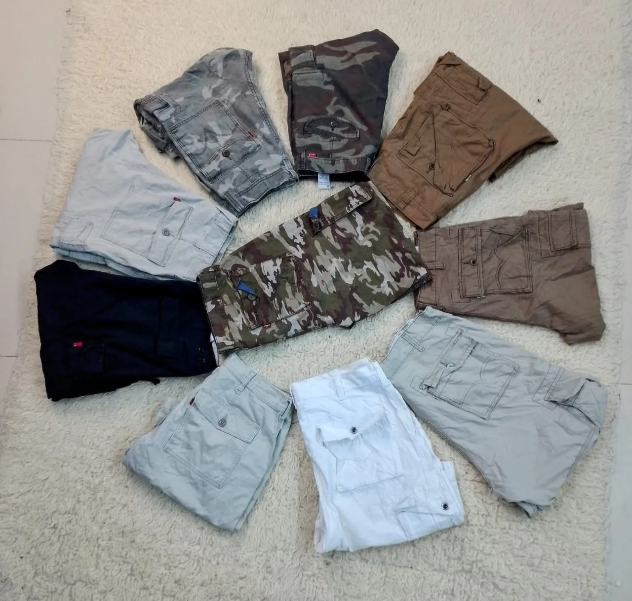 Levi's Cargo shorts