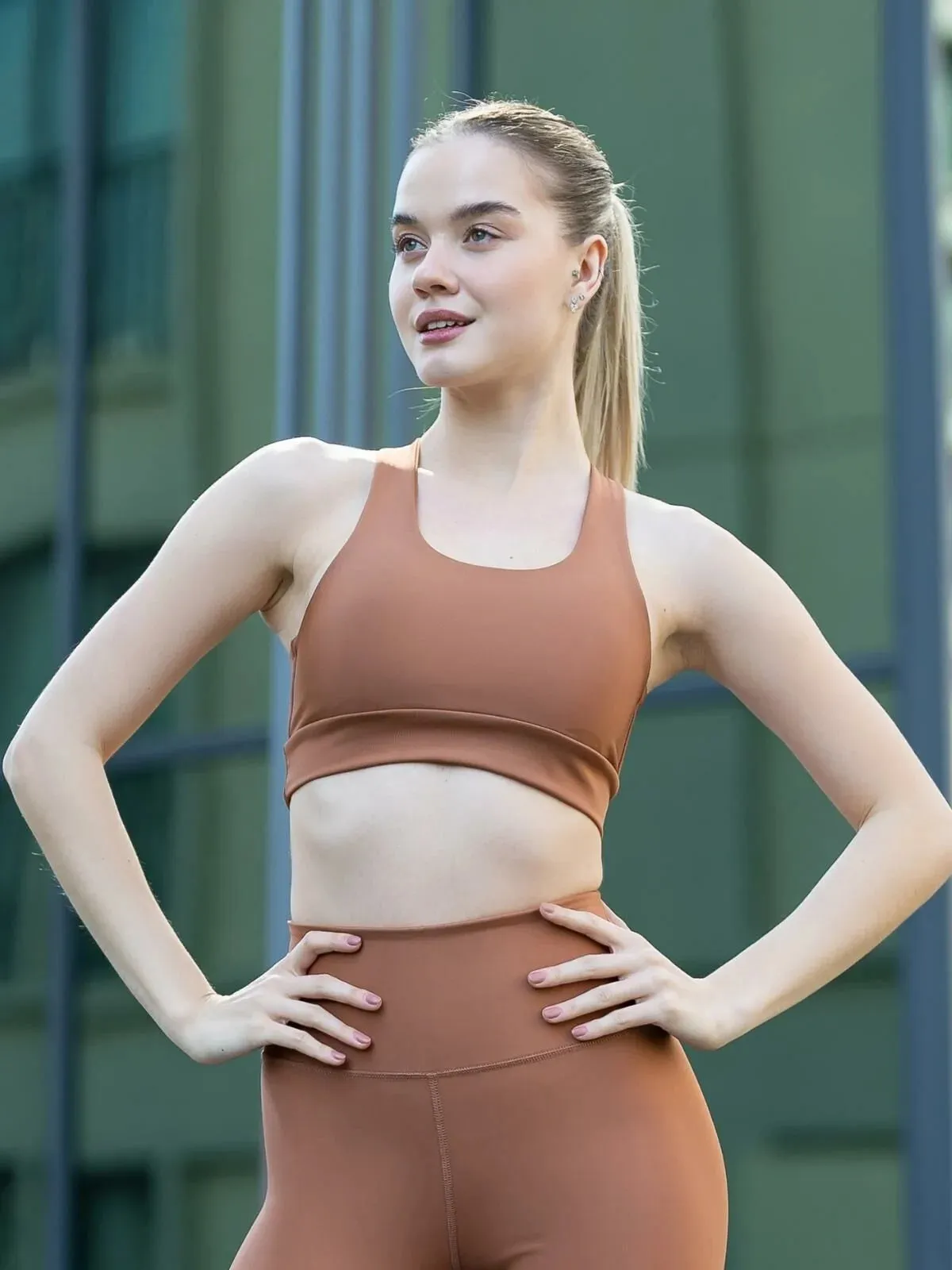 Lismina Single Crossed Spor Bra Camel Color