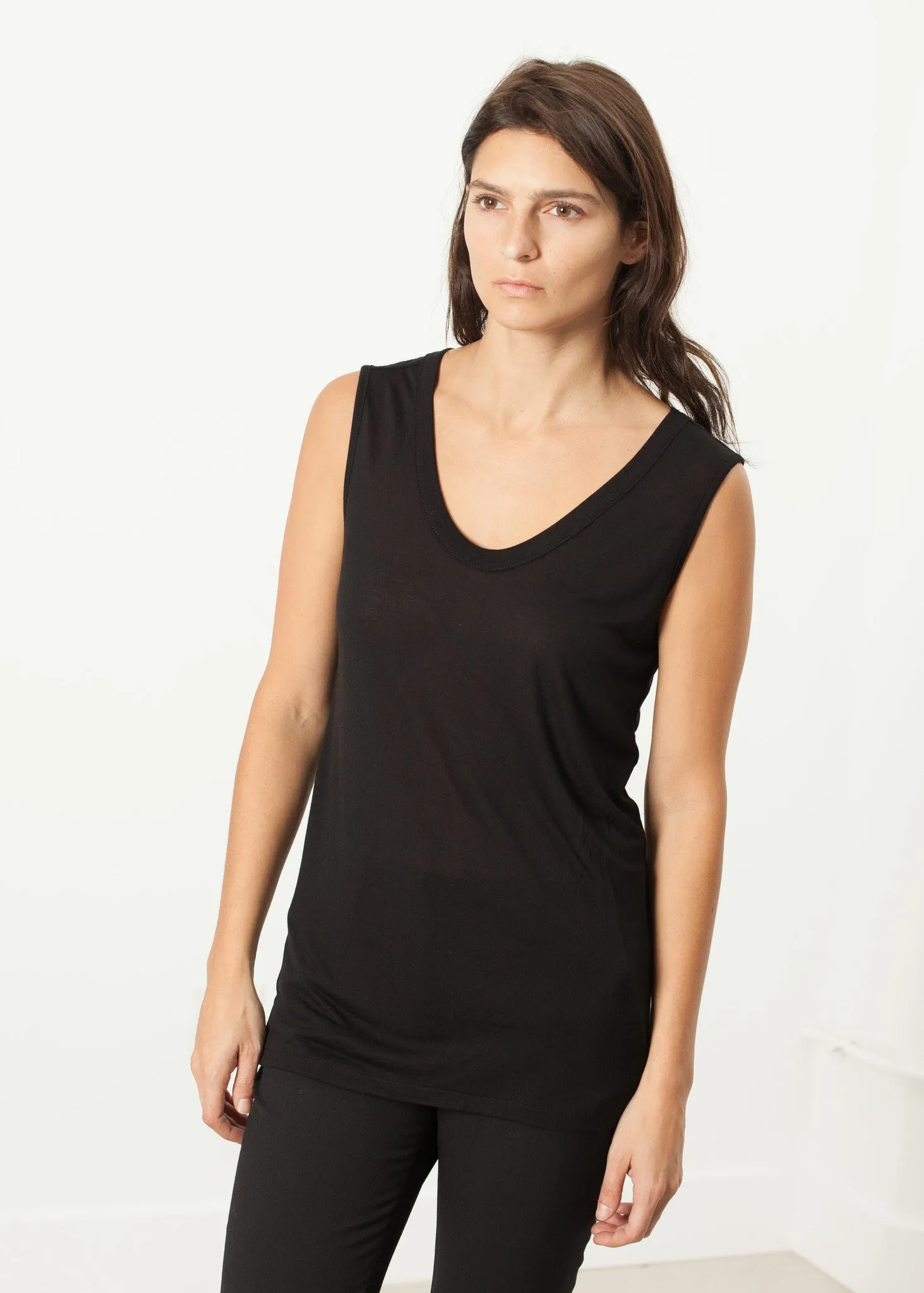 Millenium Tank in Black