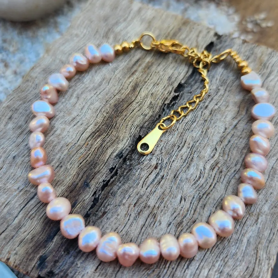 PINK BAROQUE PEARL WATERPROOF 18K GOLD BRACELET